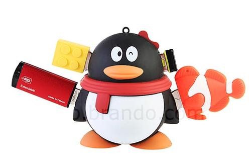 Cute Penguin 4 Port USB Hub inspired from Chinese QQ