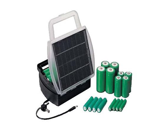 ingen forbindelse Doktor i filosofi Ikke moderigtigt Solar Charger for Rechargeable Battery | Gadgetsin