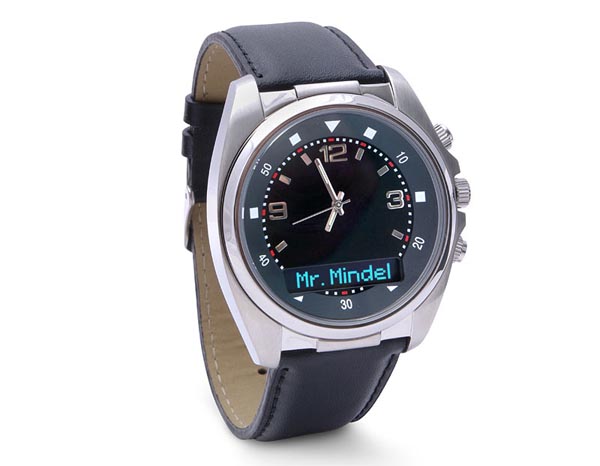 Bluetooth Watch Showing Caller ID of Cell Phone