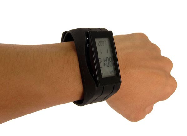 Thanko Wireless Bluetooth Handset Digital Watch