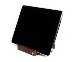 Sherwood Meister Block22 Wooden iPad Stand