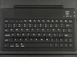 iPad Leather Case Integrated Bluetooth Keyboard