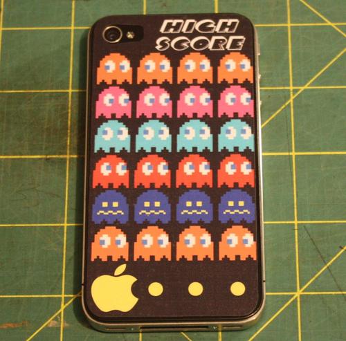 Pacman iPhone 4 Decal