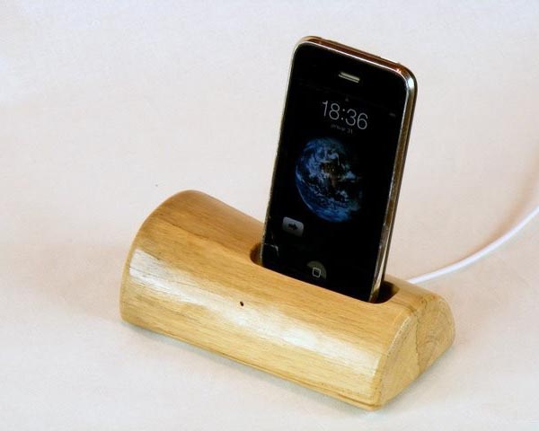 Handmade Wooden iPhone and iPod Dock