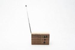 Motz Wooden Mini Speaker Doubled as MP3 Player