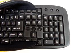 Kito Computer Keyboard Shaped Slippers