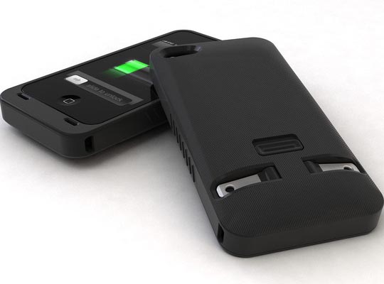 JuiceTank iPhone 4 Case with Wall Charger