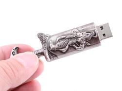 Eagle Dagger USB Flash Drive