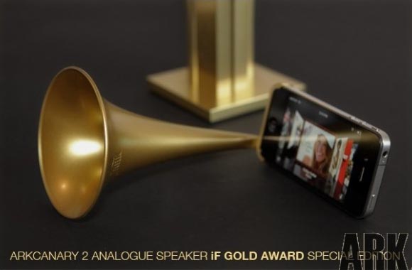 ARK Arkcanary II Gold Edition iPhone 4 Stand