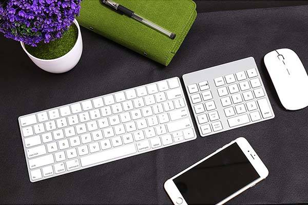 Cateck Aluminum Bluetooth Keypad for Apple Magic Keyboard