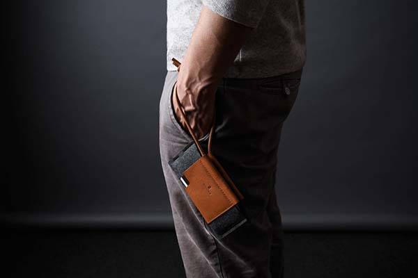 Loop Handmade iPhone 8/8 Plus Leather Wallet