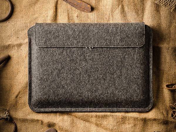 CrazyHorseCraft Handmade iPad Pro Leather Sleeve with Apple Pencil Holder