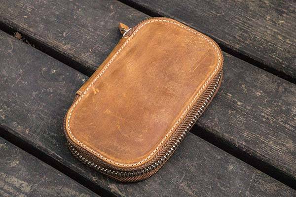Handmade Customizable Zippered Leather Fountain Pen Case Gadgetsin Handmade Customizable Zippered Leather Fountain Pen Case Gadgetsin