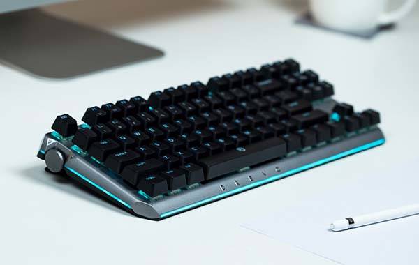Drevo BladeMaster Pro Wireless Mechanical Keyboard with Programmable Knob