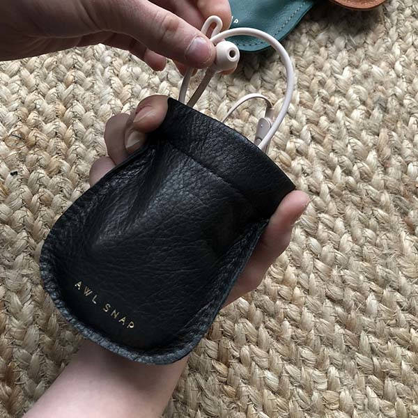 Handmade Pebble Leather Pinch Pouch