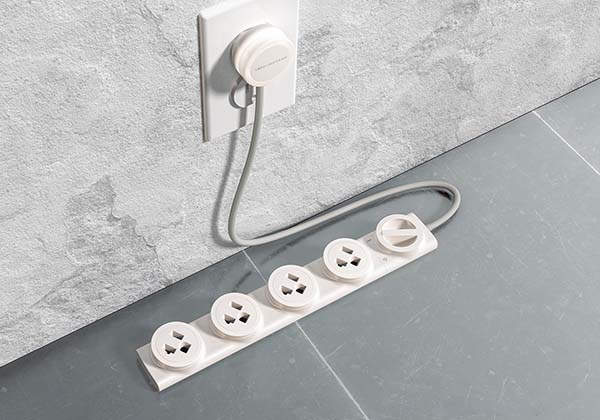 Switchboard Smart Power Strip with Rotatable Outlets