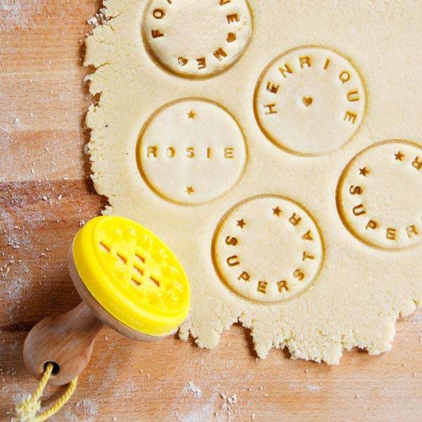 The Customizable Cookie Cutter Lets You Make Personalized Cookies