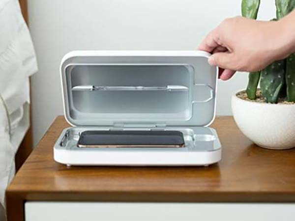 PhoneSoap Wireless UV Sanitizer with Built-in Wireless Charger