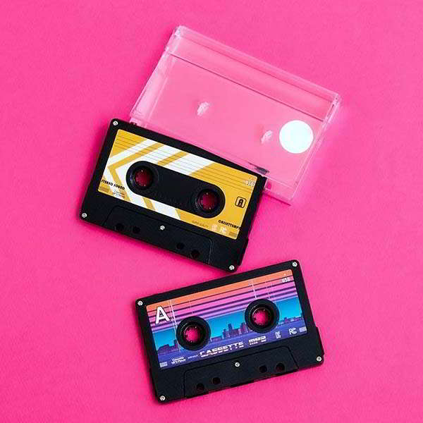 80s 90s Analog Design White Retro Vibe 8BEAT Cassette MP3 from BTS MV 8GB HiFi Sound Music Player Shuffle Play MP3 Player Clear Case Touch Buttons Great Gift for All Ages DIY Label Stickers 