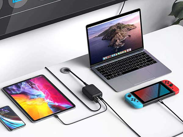 HyperDrive 60W USB-C Charger with Nintedo Switch Dock