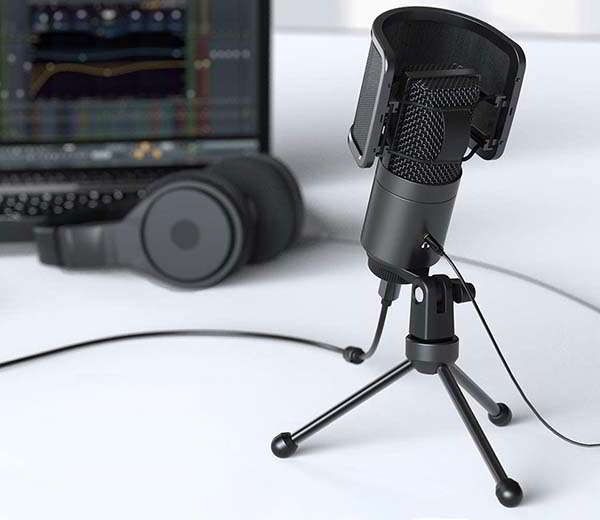 FIFINE K683A USB Cardioid Condenser Microphone with Dual-Layer Pop Filter