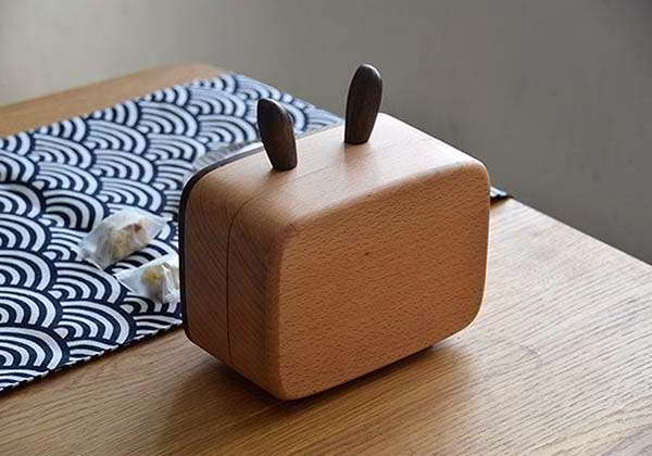 Handmade Retro TV Wooden Tissue Box