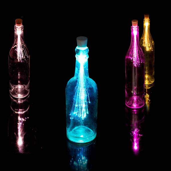 Suck UK Bottlelight – Rechargeable LED Bottle Cork Lamp – USB Charging – Novelty Lighting