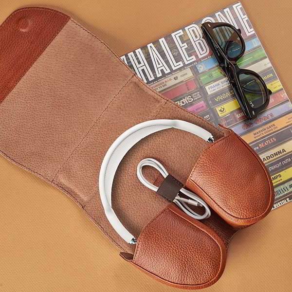 thumbnail image 2 of Custom Leather Arpods Case Wth Keychan Personalzed - Etsy UK 2 of 13